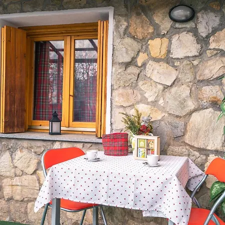Holiday home Dependance Di Montagna *